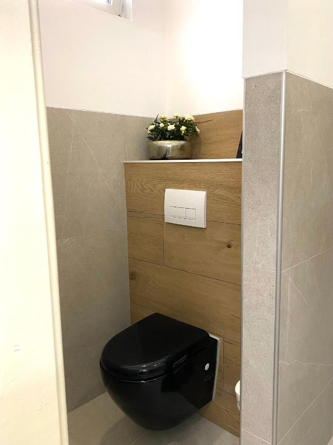 Lahn Kuesst Rhein - Ferienwohnung ลาห์นชไตน์ ภายนอก รูปภาพ